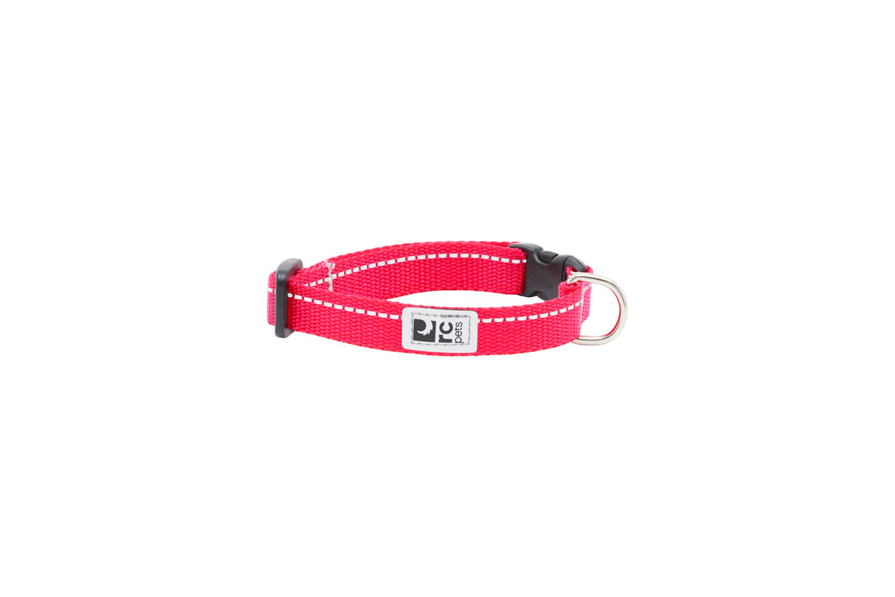 RCPETS PINK dog collar with a brand logo on a white background