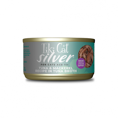 Nourriture humide pour chats Tiki Cat® Silver™ au thon et au maquereau dans un bouillon, 2,4 oz